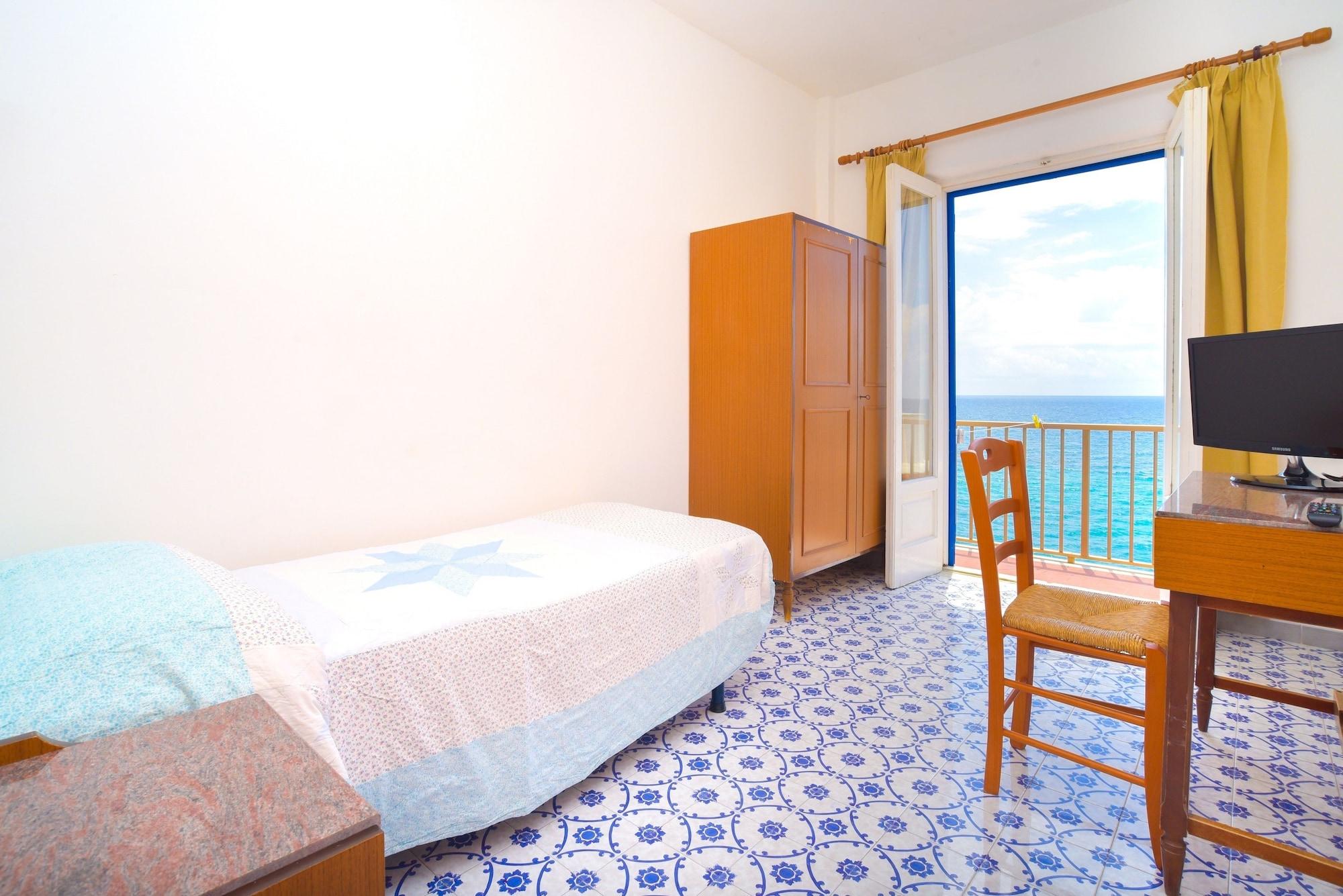 Hotel Regina Del Mare バラーノ・ディスキア エクステリア 写真
