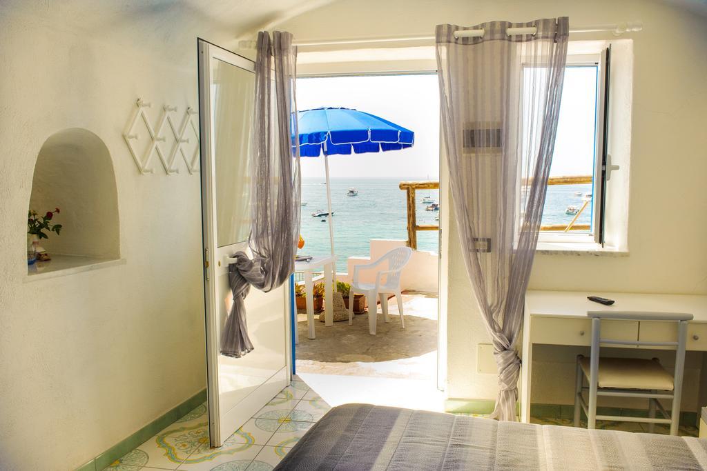 Hotel Regina Del Mare バラーノ・ディスキア エクステリア 写真
