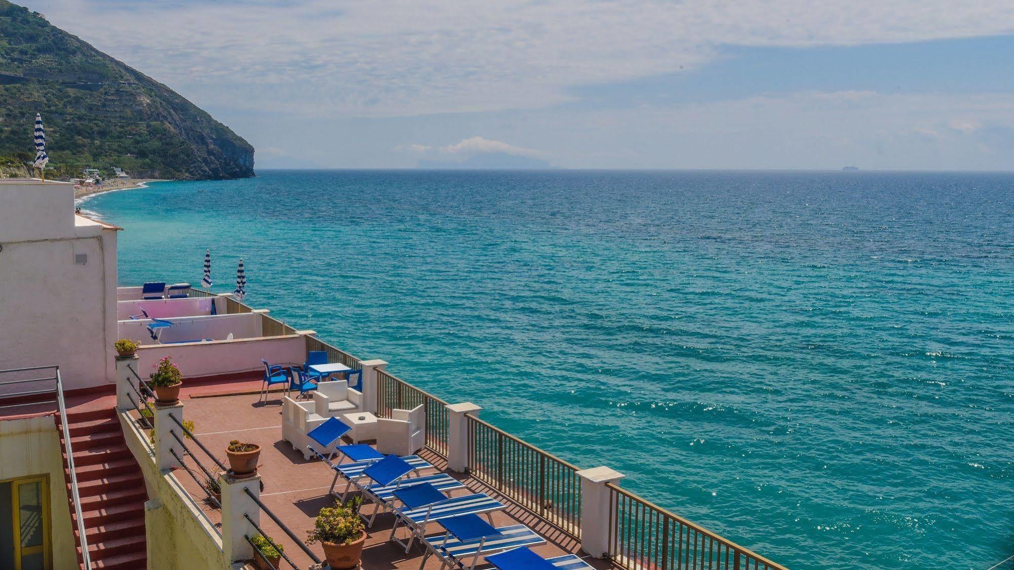 Hotel Regina Del Mare バラーノ・ディスキア エクステリア 写真